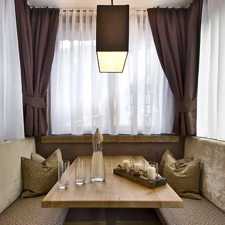 Pete Alpine Boutique Hotel - Klein Und Fein - Private Spa Suiten Und Zimmer 4*