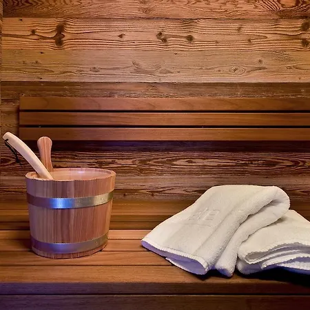 Pete Alpine Boutique Hotel - Klein Und Fein - Private Spa Suiten Und Zimmer Sankt Anton am Arlberg