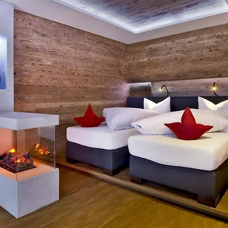Hotel Pete Alpine Boutique Hotel - Klein Und Fein - Private Spa Suiten Und Zimmer